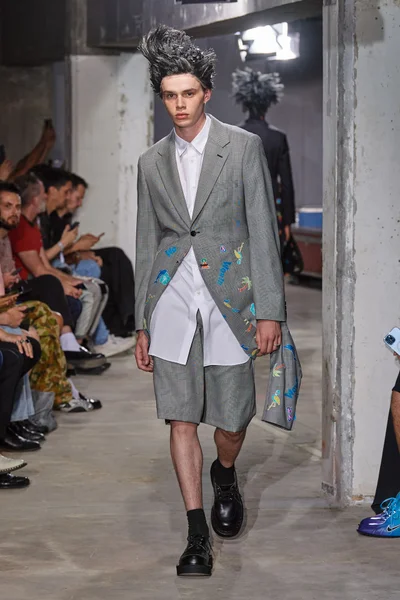 Look 20